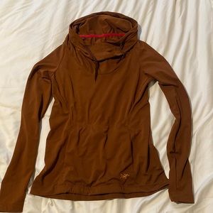 Arc’Teryx pullover